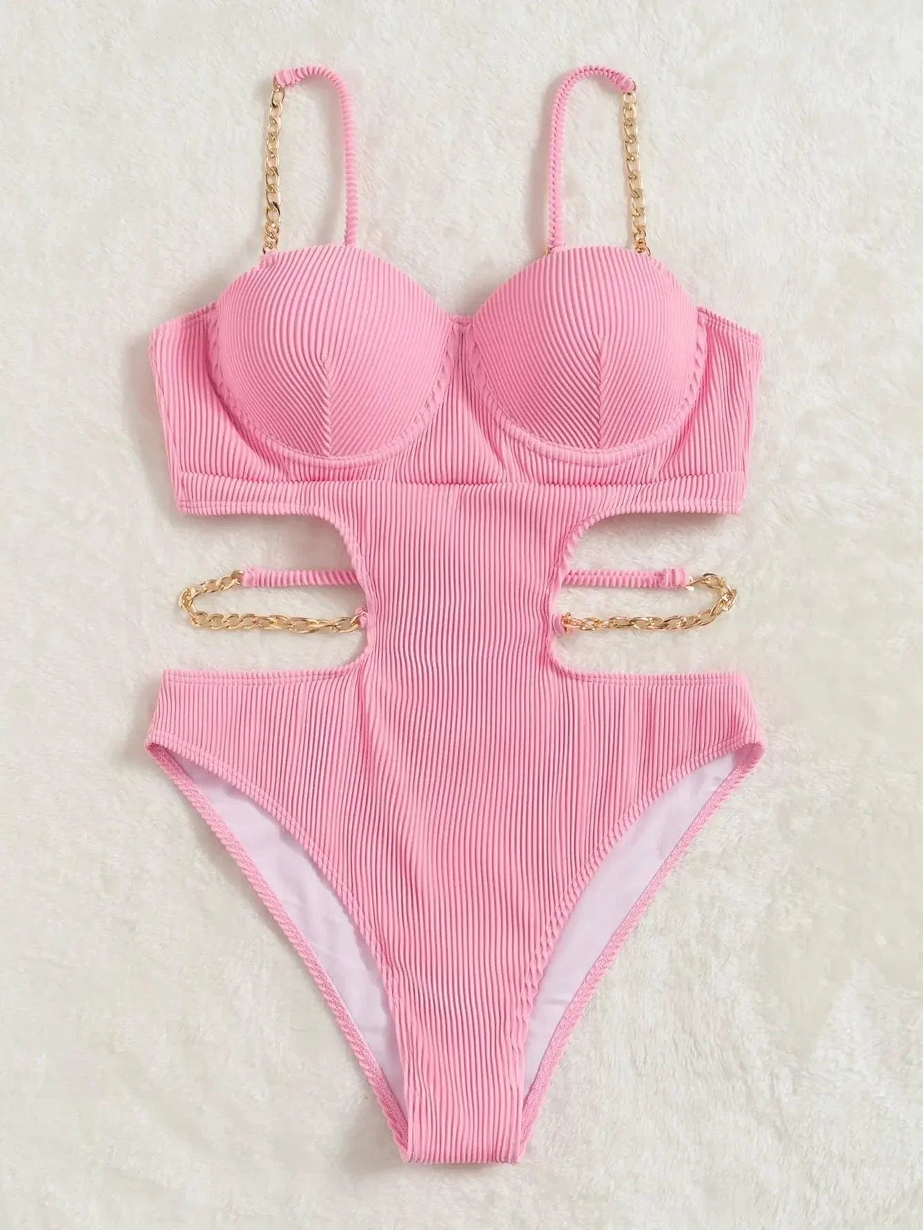 Jednoczęściowy strój kąpielowy z łańcuszkami