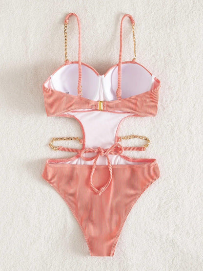 Jednoczęściowy strój kąpielowy z łańcuszkami