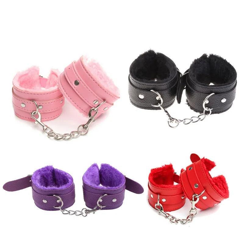 Kajdanki z futerkiem