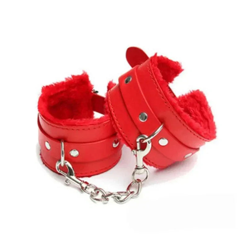 Kajdanki z futerkiem