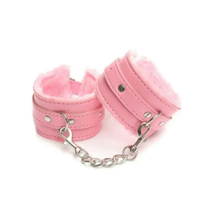 Kajdanki z futerkiem