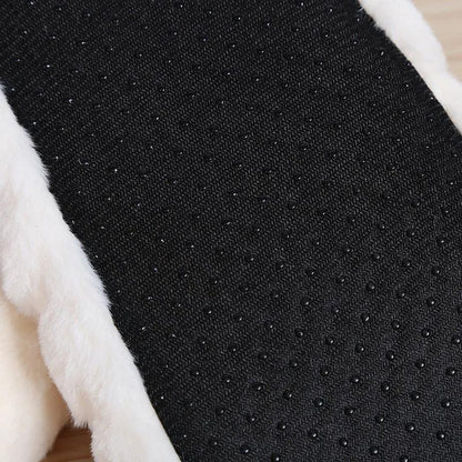 Kapcie ze wzorem myszki