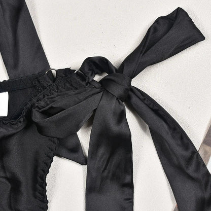 Komplet bielizny z chokerem