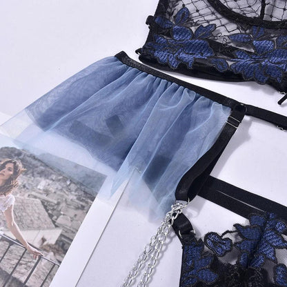 Komplet bielizny z falbanką