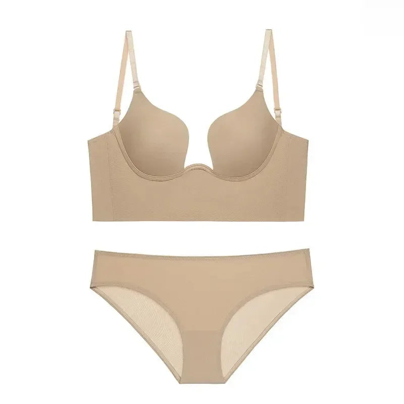 Komplet bielizny z gładkiego materiału