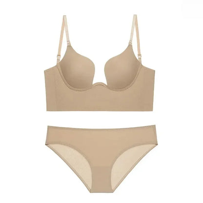 Komplet bielizny z gładkiego materiału