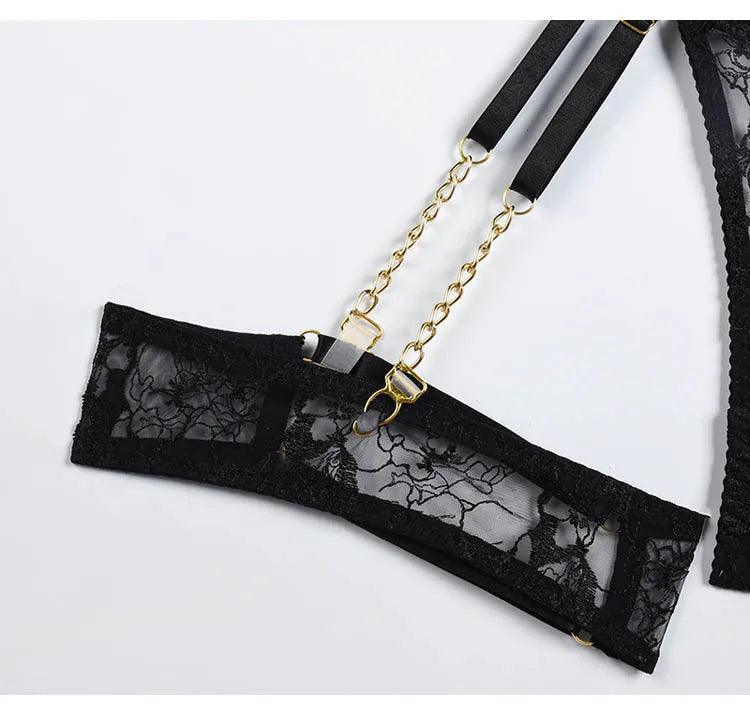 Komplet bielizny z łańcuszkami