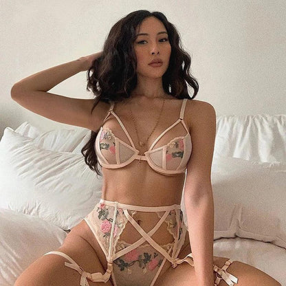 Komplet bielizny z siateczki