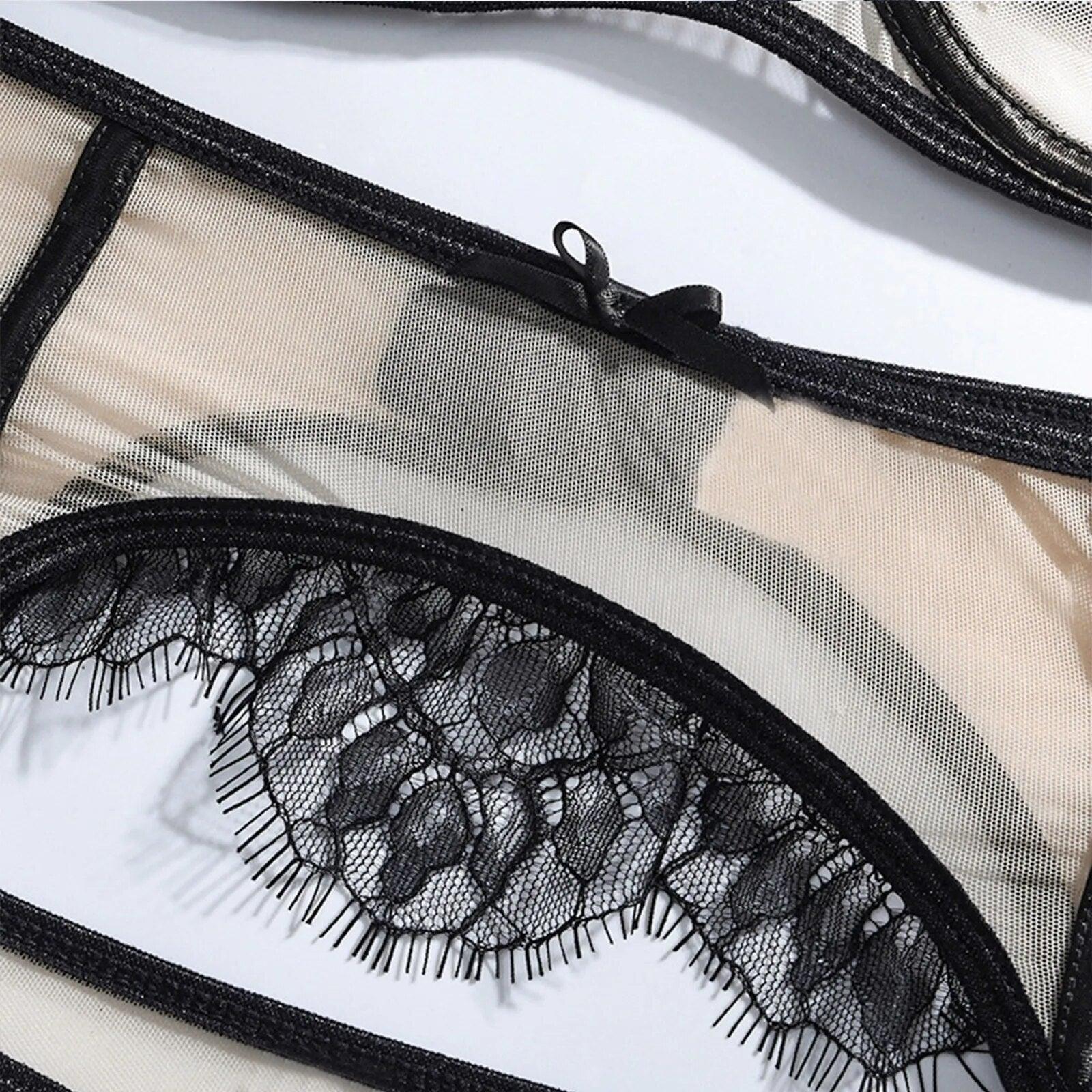 Komplet eleganckiej bielizny