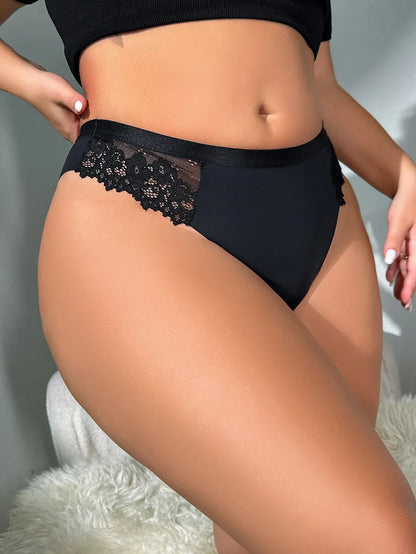 Koronkowe figi w większych rozmiarach