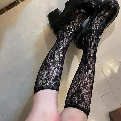 Koronkowe podkolanówki