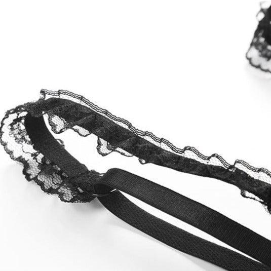 Koronkowy gorset z falbankami