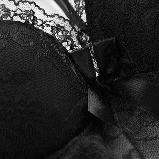 Koronkowy gorset z falbankami