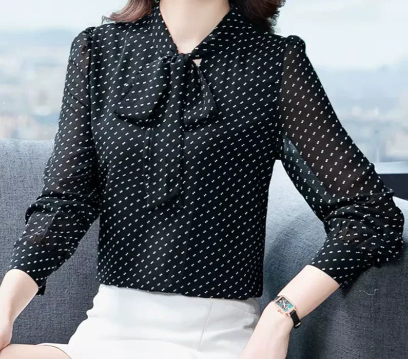 Koszula damska w grochy z wiązaniem pod szyją