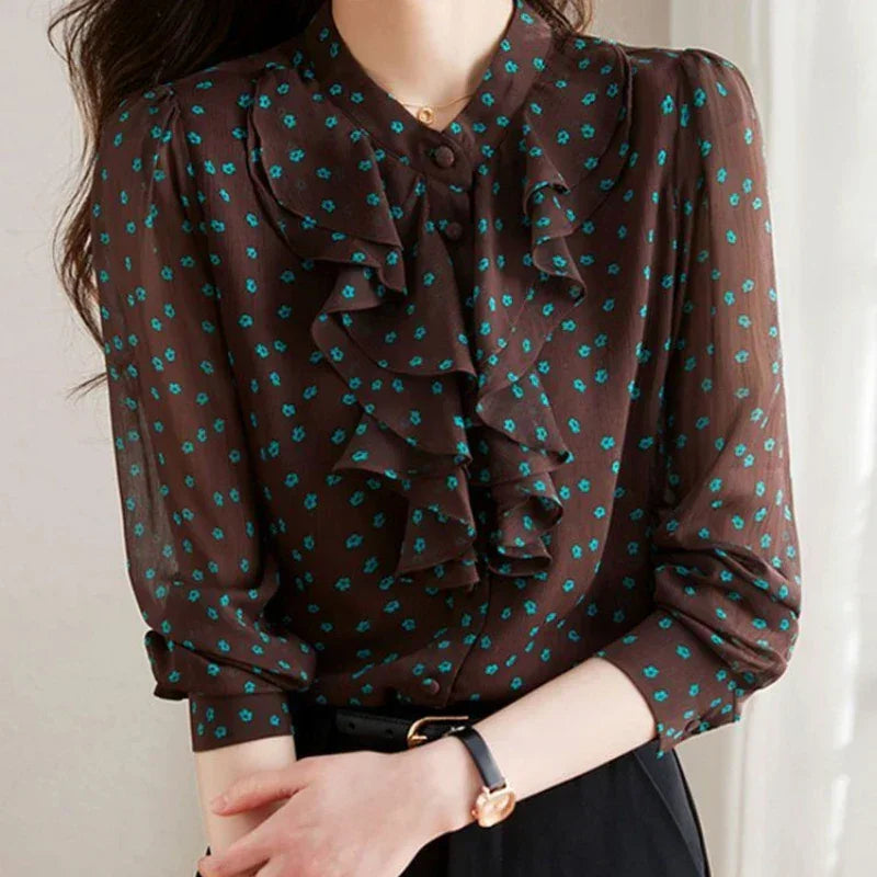 Koszula damska z ozdobnym kołnierzem w kwiatki