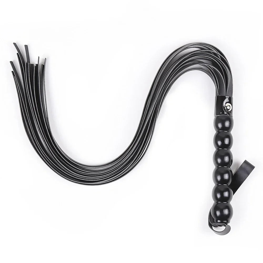 Krótki bicz z frędzlami