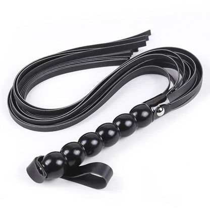 Krótki bicz z frędzlami