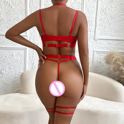 Lateksowy zestaw bielizny z łańcuszkami