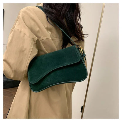 Minimalistyczna torebka na ramię