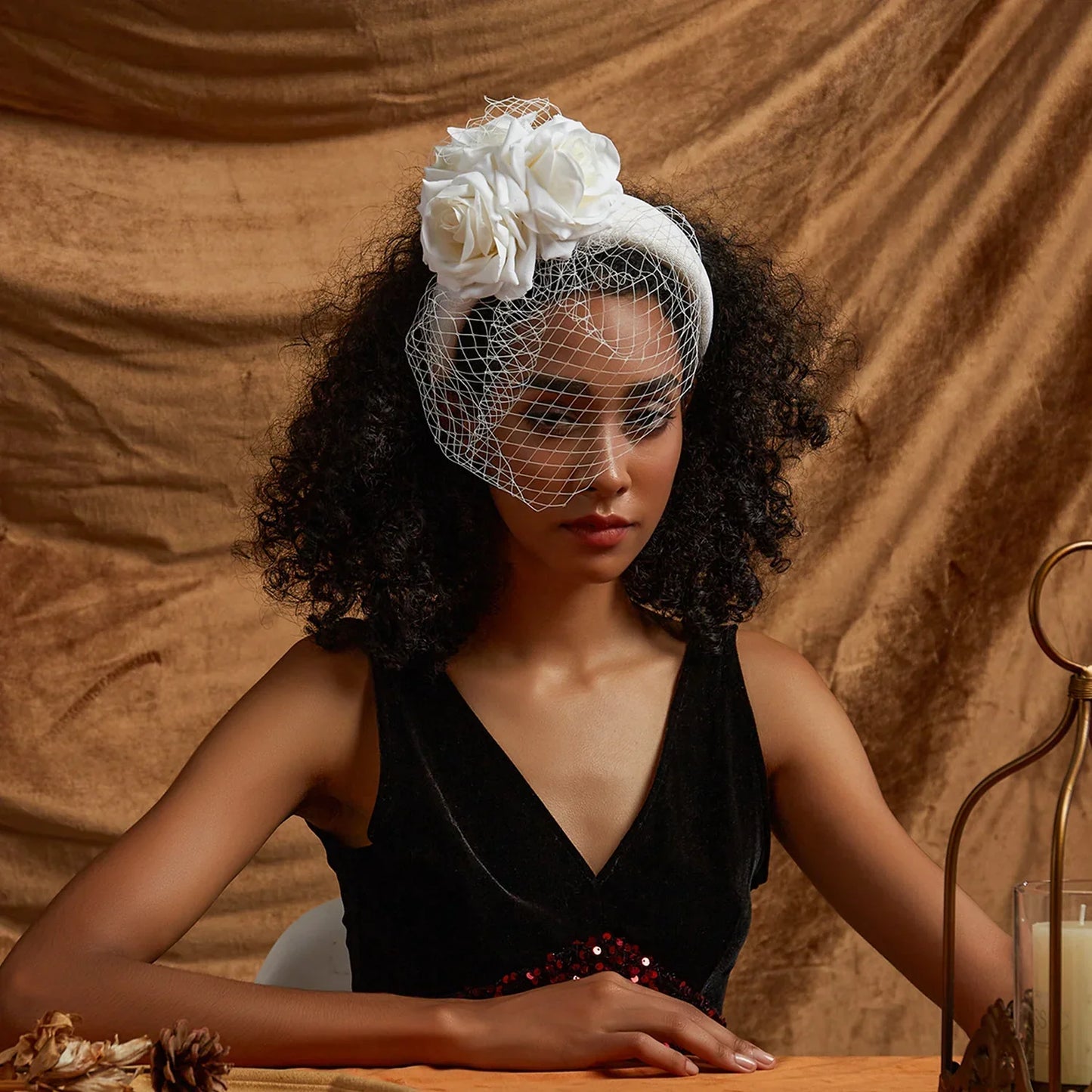 Opaska zasłaniająca twarz