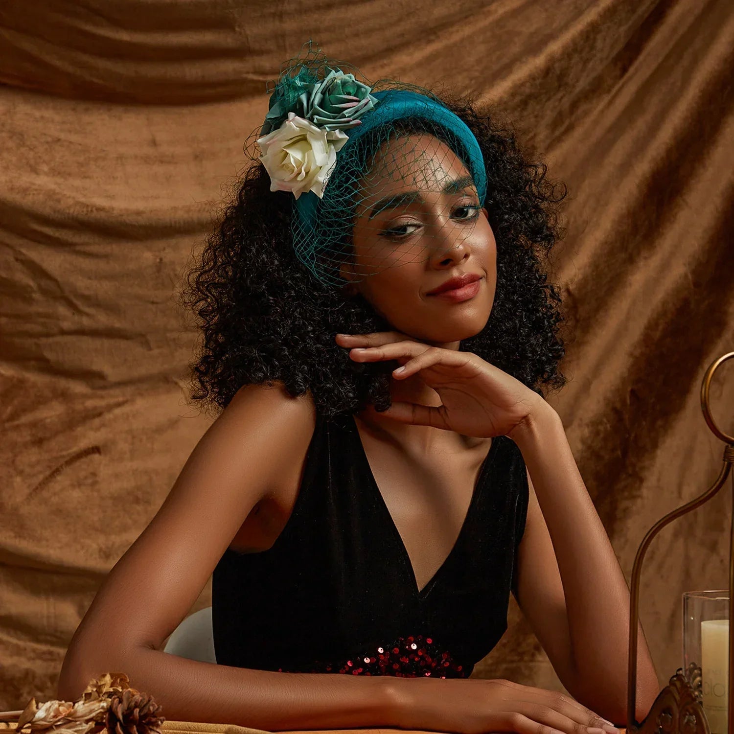 Opaska zasłaniająca twarz