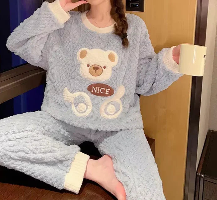 Pluszowy komplet domowy damski