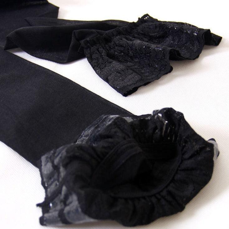 Pończochy z koronkowym wykończeniem