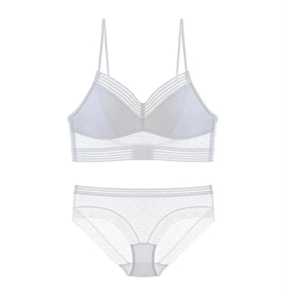 Prześwitujący komplet w groszki