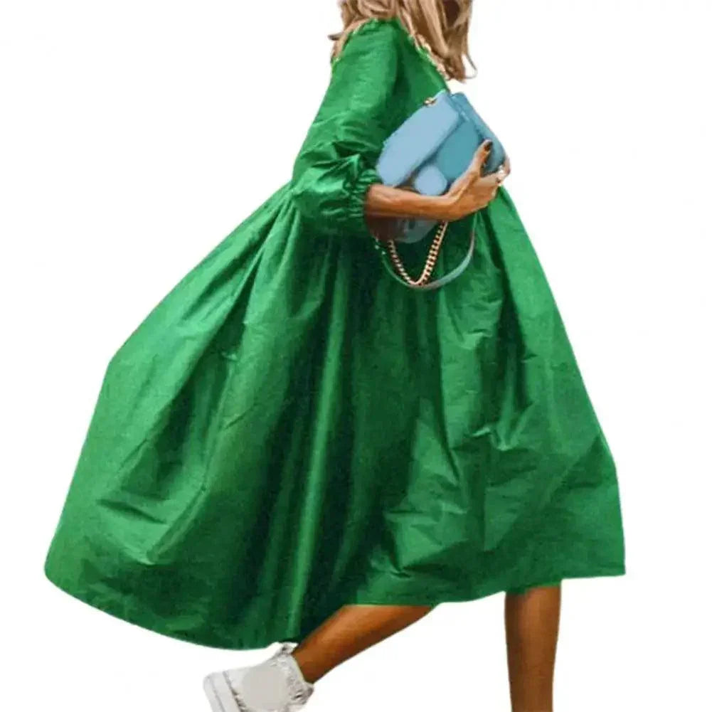 Rozkloszowana sukienka midi