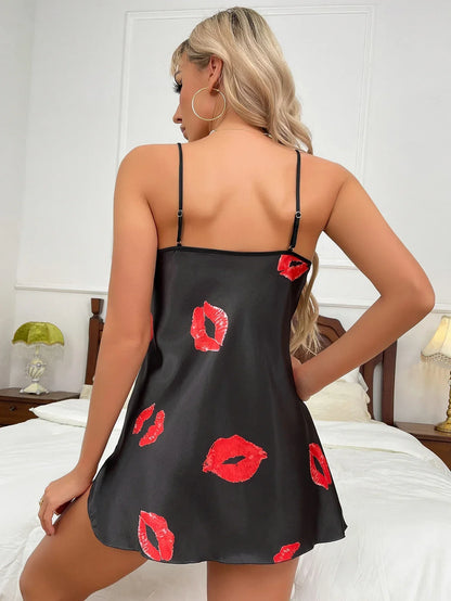 Satynowa koszula nocna z nadrukiem