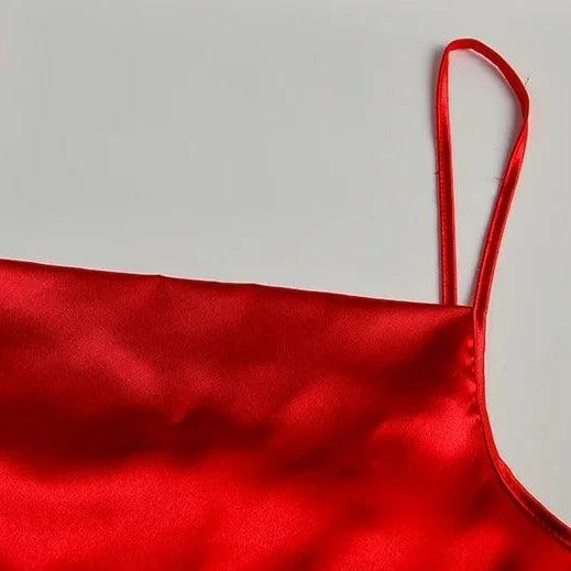 Satynowa sukienka maxi