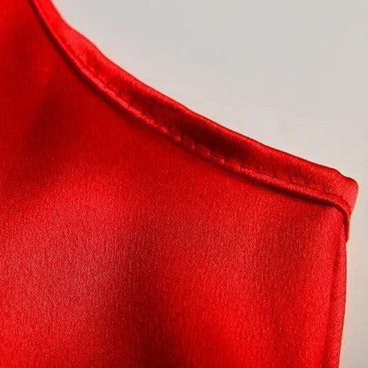 Satynowa sukienka maxi