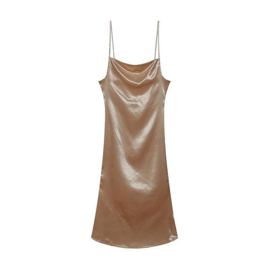 Satynowa sukienka maxi
