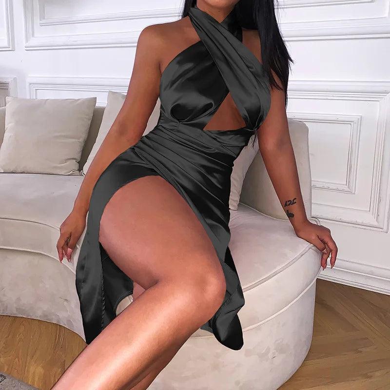 Satynowa sukienka midi