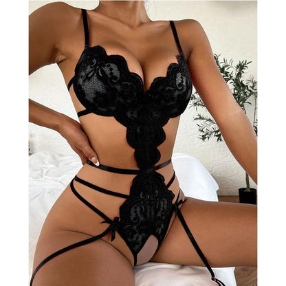 Seksowne body z paseczkami