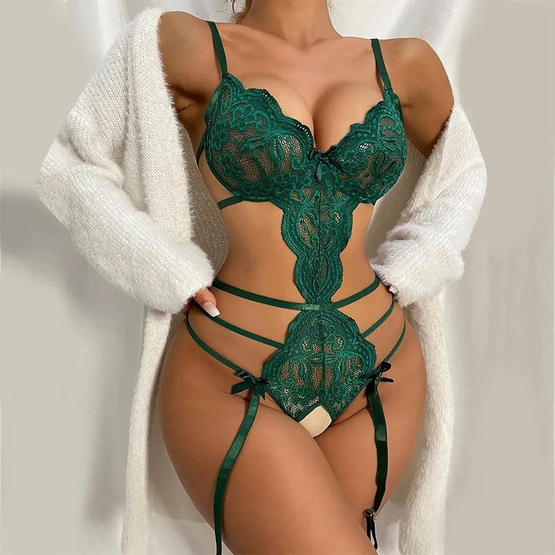Seksowne body z paseczkami