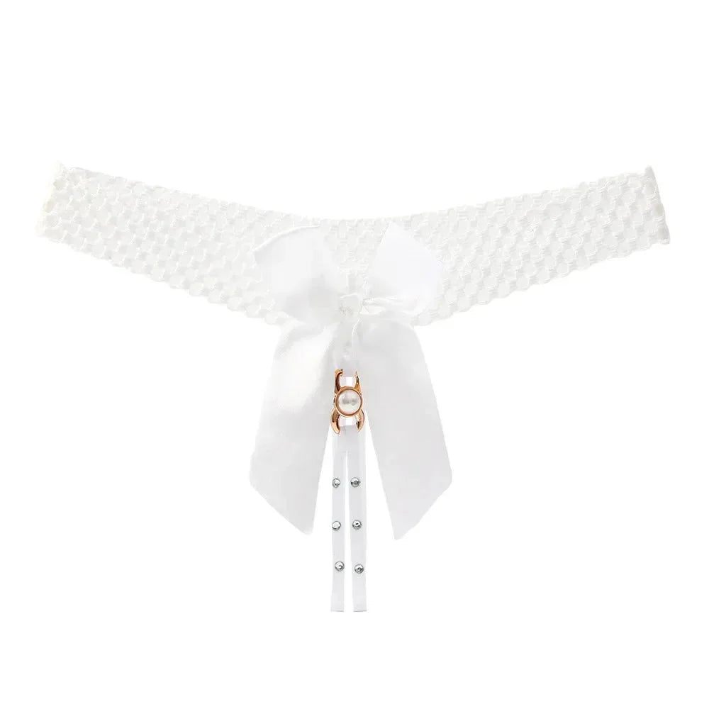 Seksowne stringi z kokardką