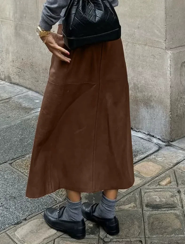 Skórzana spódnica maxi z rozcięciem