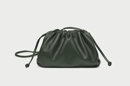 Skórzana torebka chmurka