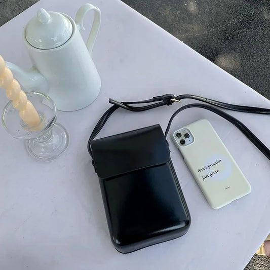 Skórzana torebka na telefon