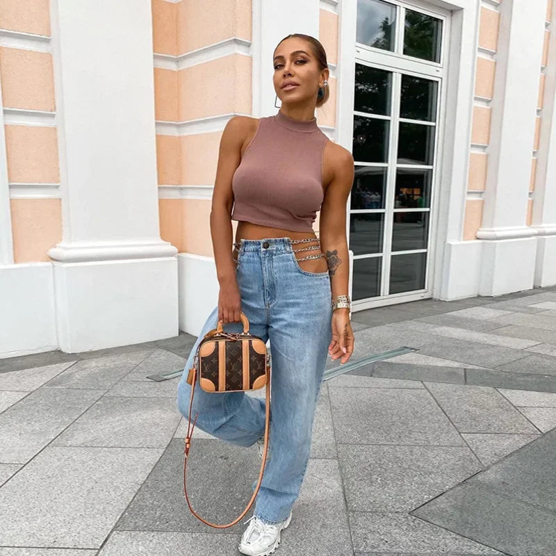 Spodnie jeansowe damskie z łańcuszkami