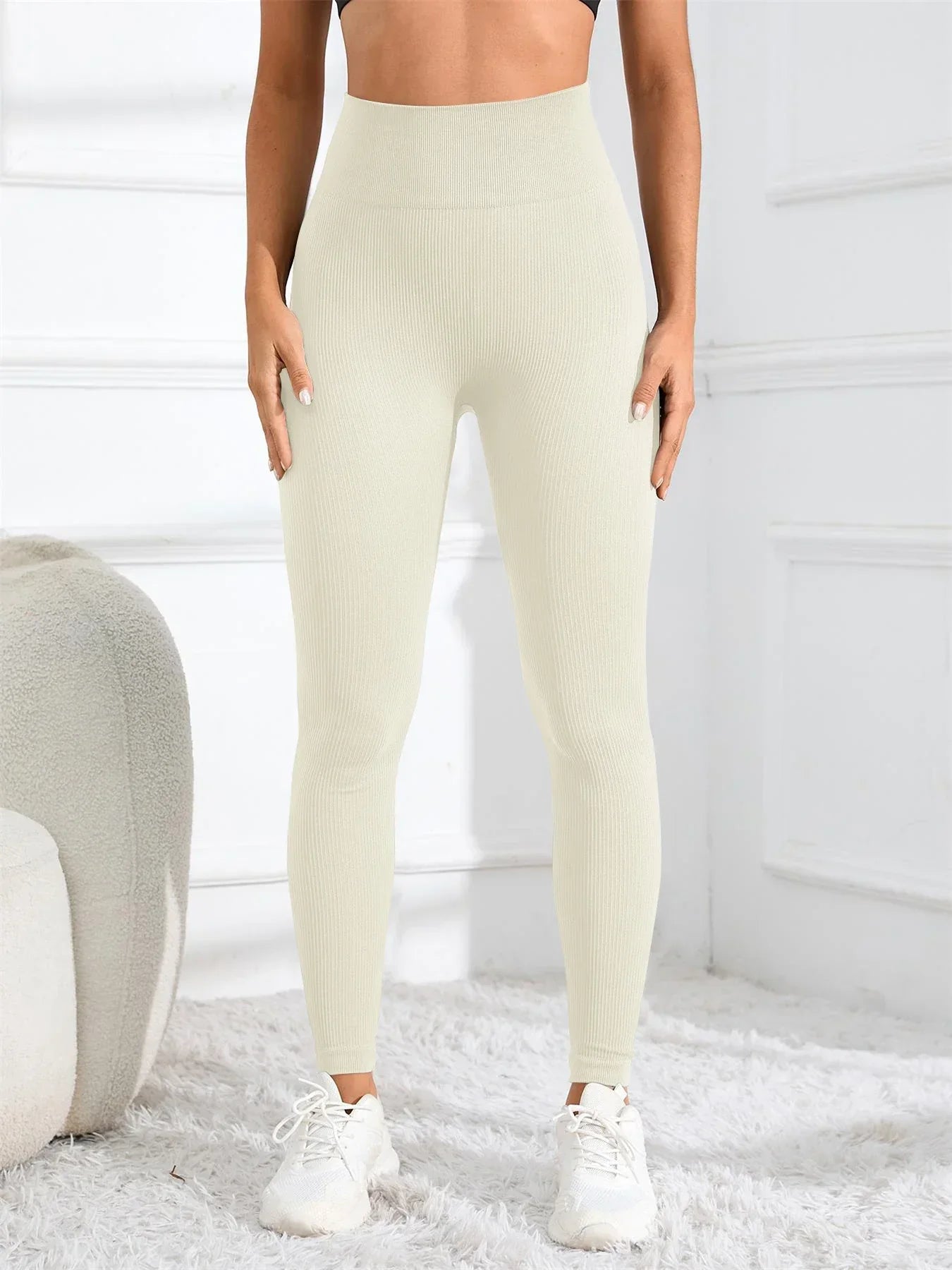 Sportowe legginsy damskie z wysokim stanem