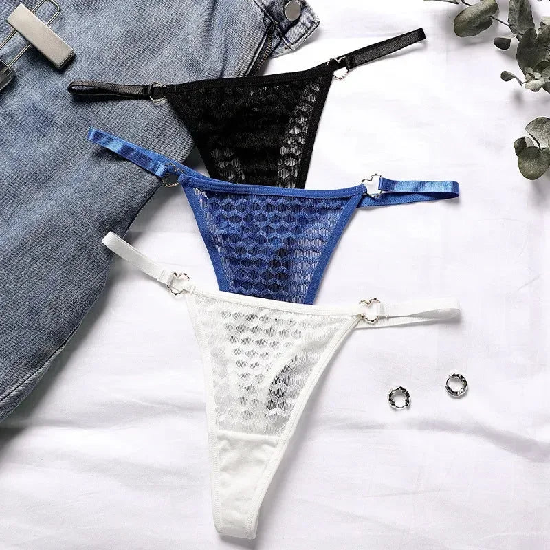 Stringi z łączeniami serduszka