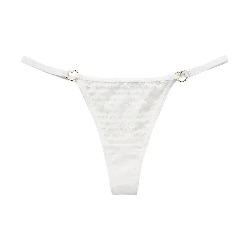 Stringi z łączeniami serduszka