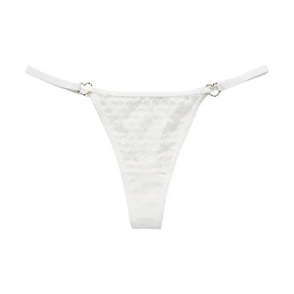 Stringi z łączeniami serduszka