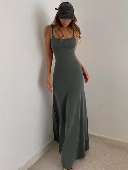 Sukienka maxi na ramiączkach