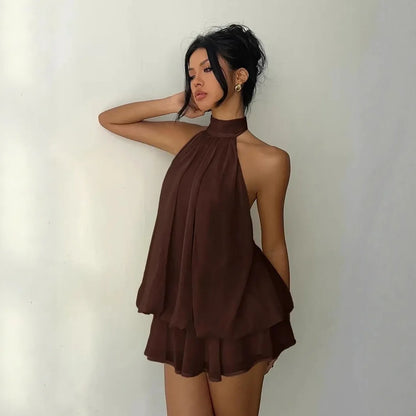 Sukienka mini z dekoltem halter
