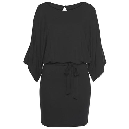 Sukienka mini z odkrytymi ramionami