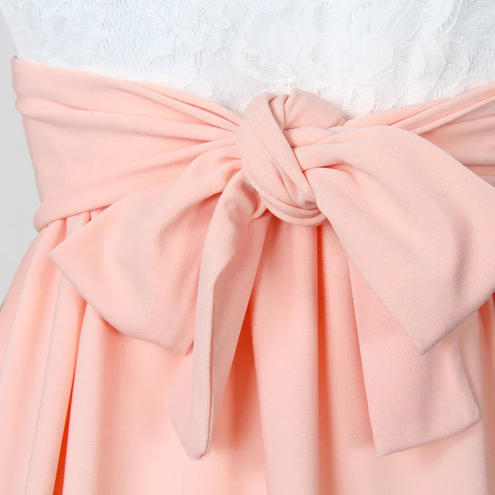 Sukienka na krótki rękaw z koronkową górą