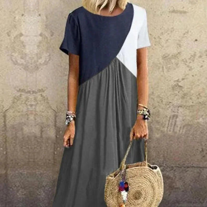 Sukienka z łączonych elementów